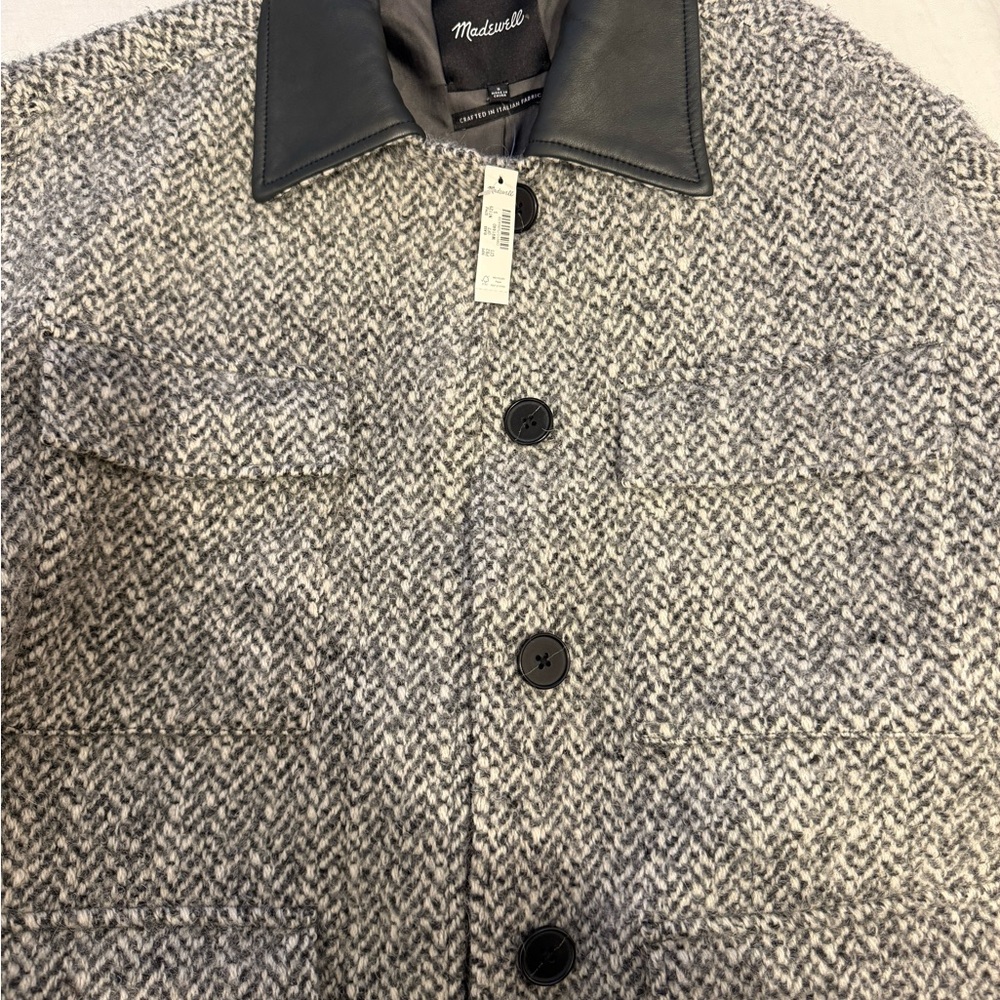 Madewell Gray Tweed Utility Jacket with Black Collar - Picture 2 of 8